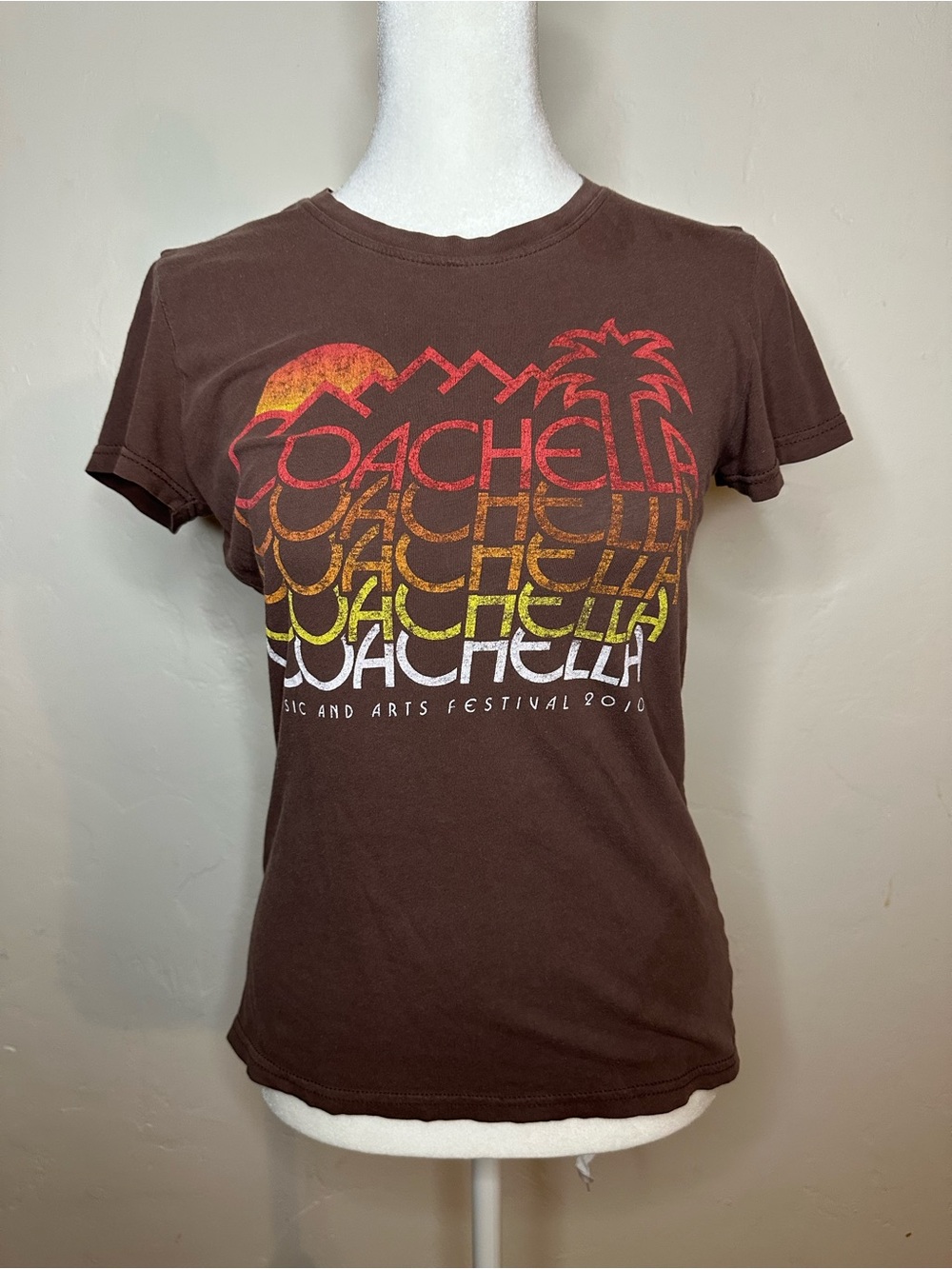 VINTAGE 2010 Coachella Women’s T Shirt